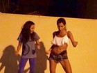 Ex-BBB Adriana posta vídeo em que aparece rebolando de barriga de fora 