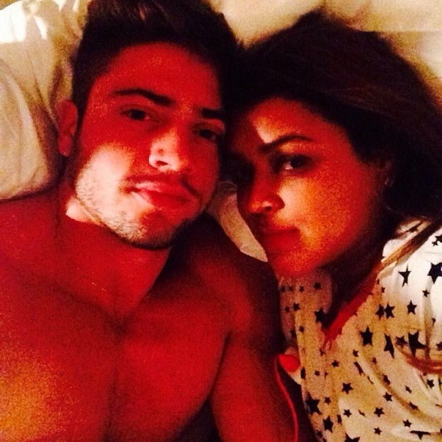 Preta Gil com o namorado (Foto: Reprodução/Instagram)