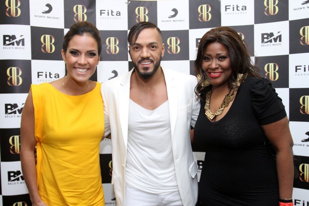 Ju Moraes, Belo e VAnessa Jackson na estreia da nova turnê do cantor em SP (Foto: Paduardo/Divulgação)