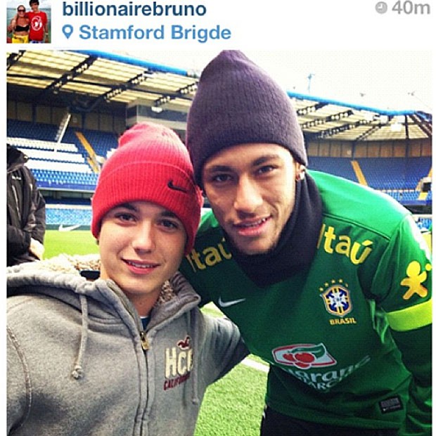 Neymar com neto de Susana Vieira (Foto: Instagram)