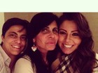 Thammy posta foto com mãe e namorada: 'Amores da minha vida'