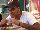 Neymar faz aniversário de 24 anos e famosos dão parabéns pela web