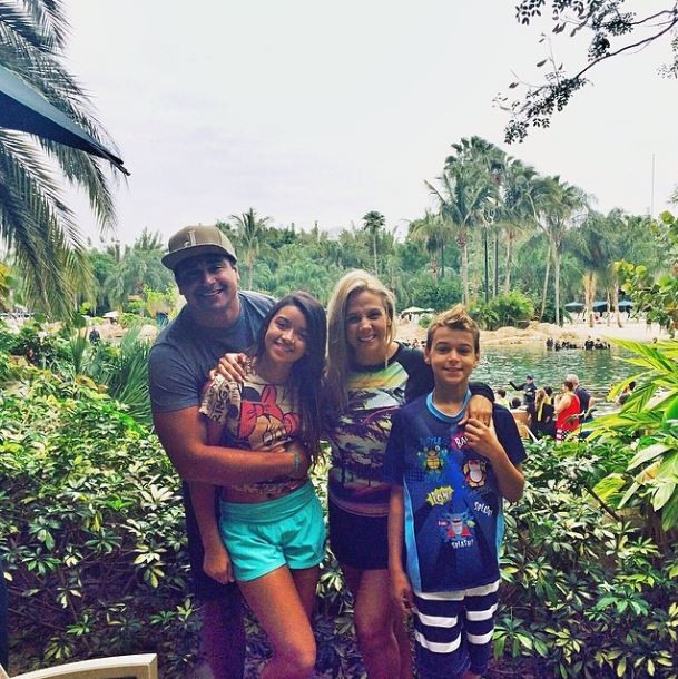 Carla Perez e familia em Orlando (Foto: Instagram/Reprodução)