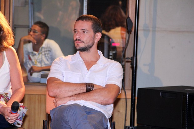 Daniel de Oliveira na coletiva do seriado Doce de Mãe (Foto: Alex Palarea/AgNews)