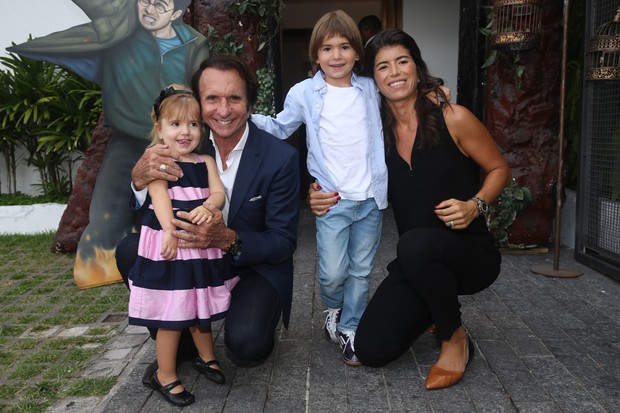 Familia do Emerson Fittipaldi (Foto: Manuela Scarpa/Photo Rio News)