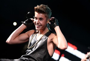 Justin Bieber em apresentação em Washington, nos Estados Unidos (Foto: Theo Wargo/ Getty Images/ Agência)