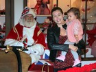 Bianca Castanho leva a filha para tirar foto com Papai Noel