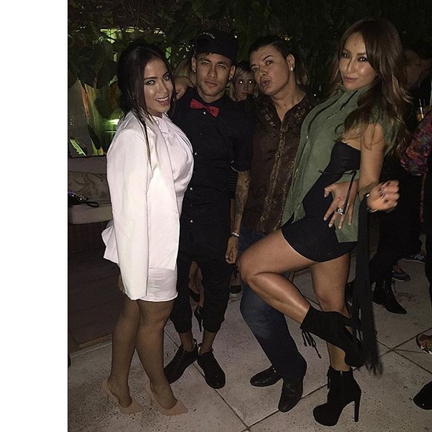 Anitta, Neymar, David Brazil e Sabrina Sato (Foto: reprodução/instagram)