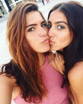 Mariana Goldfarb e a irmã, Isabela (Foto: reprodução/instagram)