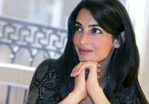 Amal Alamuddin, noiva do George Clooney (Foto: Reprodução / Twitter)