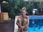 Marilene Saade, mulher de Stênio Garcia, faz topless e posta foto