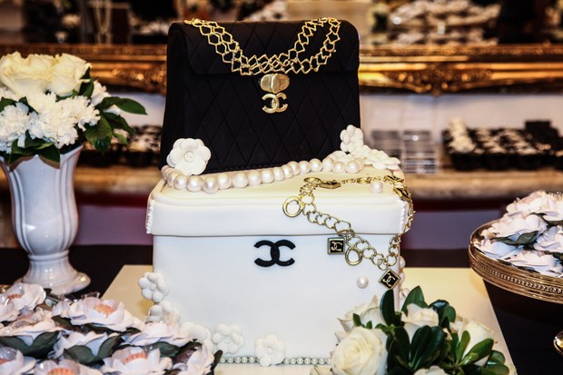 O bolo da aniversariante (Foto: Manuela Scarpa/Photorionews)