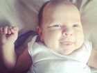Priscila Pires posta foto do filho caçula: 'Esse é meu bonequinho'