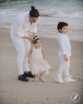 Wesley Safadão com os filhos Yhudy e Ysys (Foto: Reprodução/Instagram)
