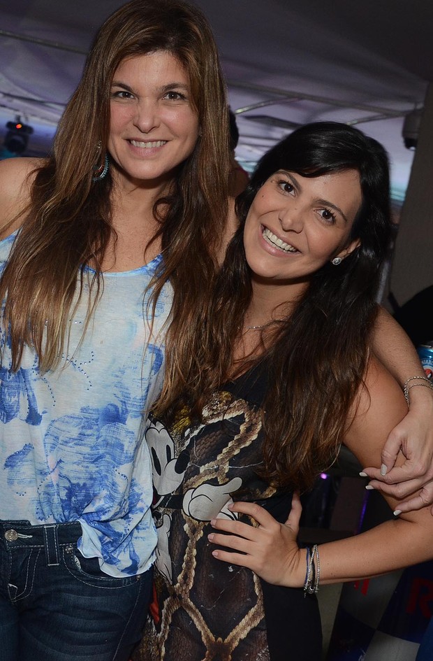 Cristiana Oliveira e Carol Sampaio no Baile da Favorita (Foto: Ari Kaye/ Divulgação)