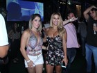 Daniele Hypolito e Jade Barbosa, decotadas, curtem show de Ludmilla