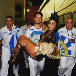João Vicente de Castro e Sabrina Sato no carnaval de 2015 (Foto: Reprodução / Instagram)