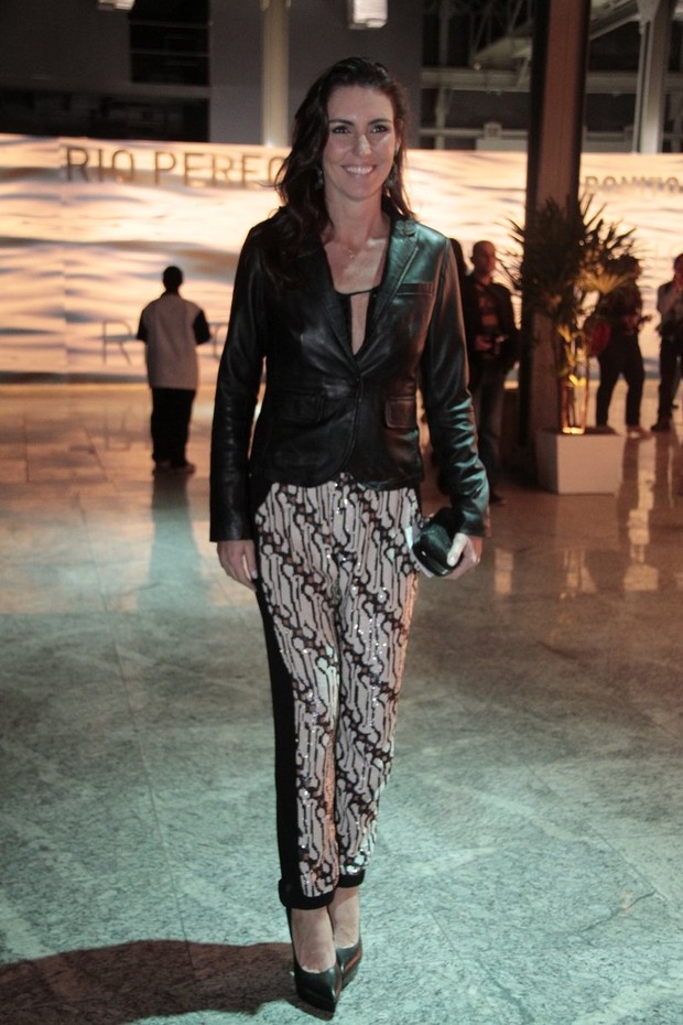Glenda Kozlowski no Fashion Rio (Foto: Isac Luz / EGO)