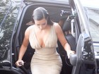 Kim Kardashian é adepta das bermudas modeladoras. Veja dicas