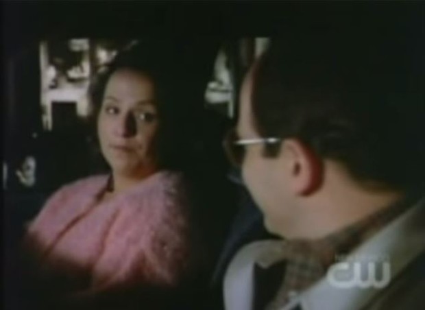 Carol Ann Susi e Jason Alexander em Seinfeld (Foto: Video/Reprodução)