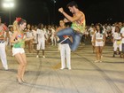 Rodrigo Simas e Monique Alfradique ensaiam na Sapucaí
