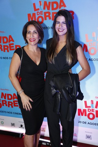 Glória Pires e a filha Antonia Moraes em pré-estreia de filme na Zona Sul do Rio (Foto: Felipe Assumpção/ Ag. News)