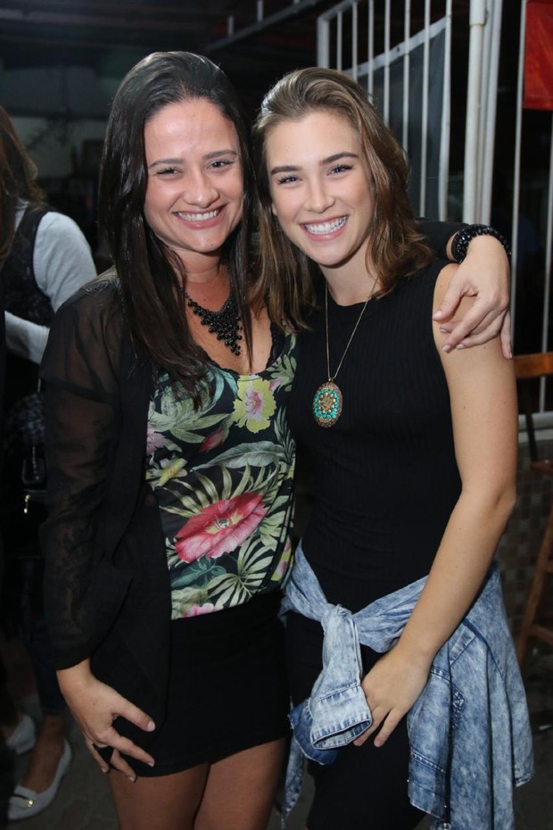 Amanda de Godoi e Marcela Fetter (Foto: Daniel Pinheiro/AgNews)