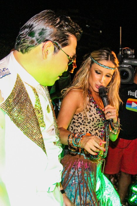 Psy e Claudia Leitte se apresentam no trio em Salvador (Foto: Robson Senne / Ag Fred Pontes / Divulgação)
