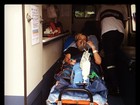 Monique Evans publica foto da mãe na ambulância
