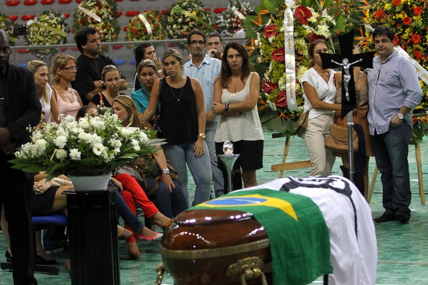 Velório de Chorão em Santos, São Paulo (Foto: Leo Franco/ Ag. News)