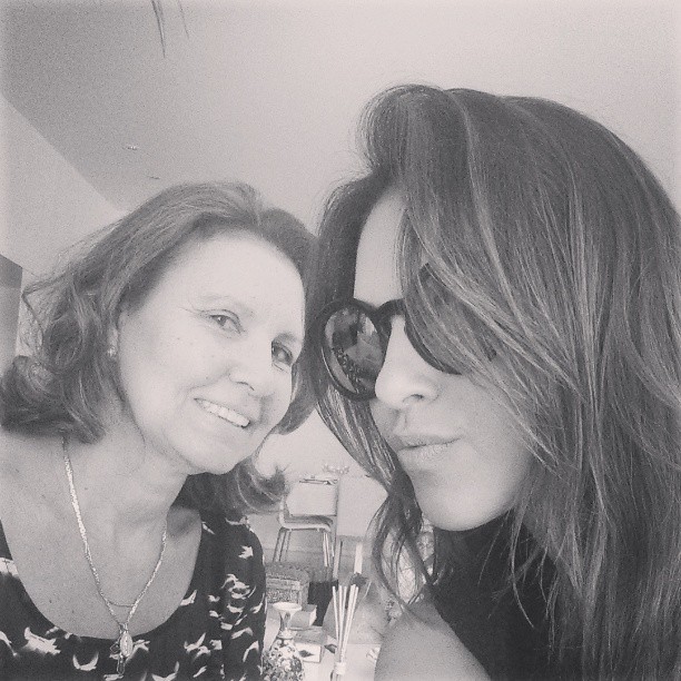 Mariana Rios e a madrinha (Foto: Instagram / Reprodução)