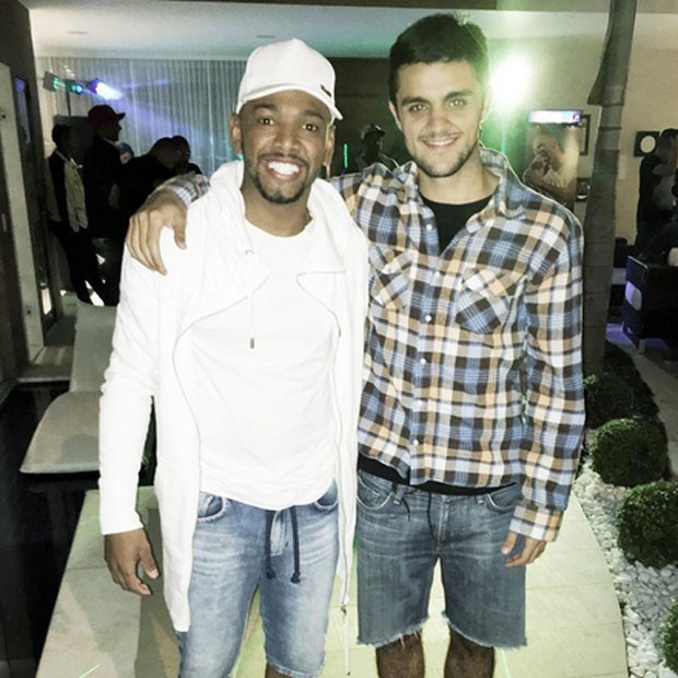 Nego do Borel e Felipe Simas em festa no Rio (Foto: Instagram/ Reprodução)