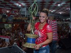 Viviane Araújo comemora vice-campeonato do Salgueiro