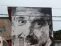 Grafiteiro homenageia Rubén Aguirre, o Professor Girafales, em São Paulo