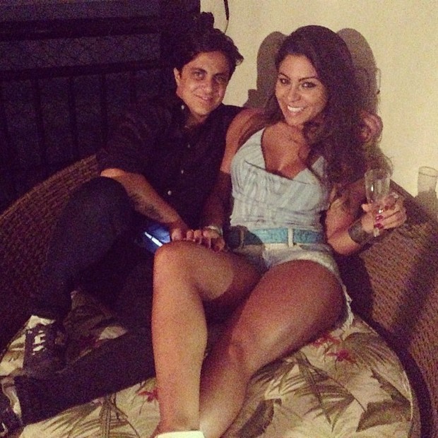 Thammy Miranda e namorada, Alessandra Ferreira (Foto: Instagram / Reprodução)