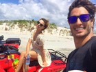 Isis Valverde curte férias com o namorado, André Resende, no Ceará