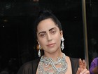 Lady Gaga é alvo de críticas do PETA por colocar joias em cadela 