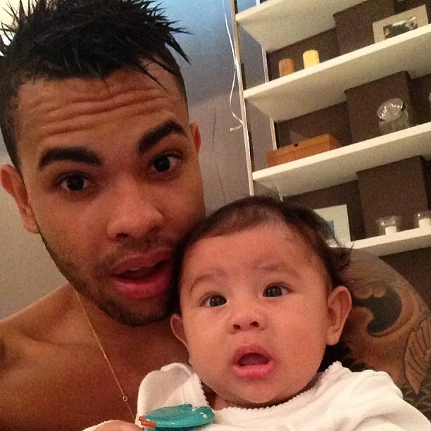 Dentinho posta foto com o filho (Foto: Instagram / Reprodução)