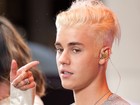 Justin Bieber platina os cabelos e vira assunto mais comentado do Twitter