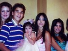 Kris Jenner abre o baú e mostra foto da família Kardashian
