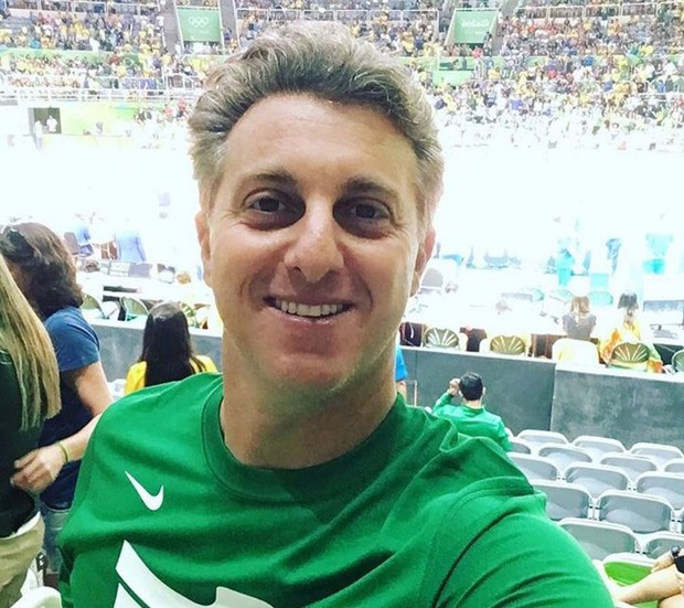 Luciano Huck no Maracanãzinho para uma partida de vôlei da Rio 2016 (Foto: Reprodução/Instagram)