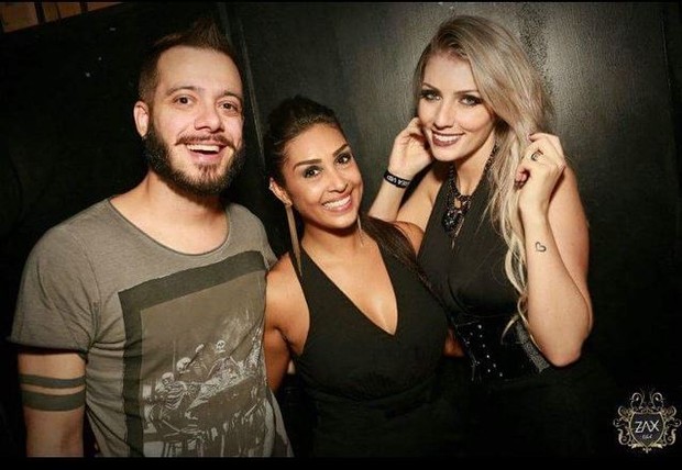 Max Porto, Amanda Djehdian e Ariane Cerqueira (Foto: Instagram/Reprodução)
