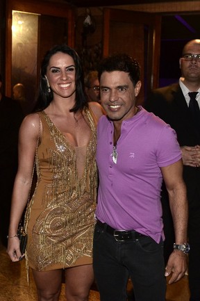 Zezé Di Camargo com a namorada, Graciele Lacerda, em evento no Rio (Foto: Roberto Teixeira/ EGO)