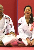 Confira como é a aula de jiu-jitsu de Maria Melillo