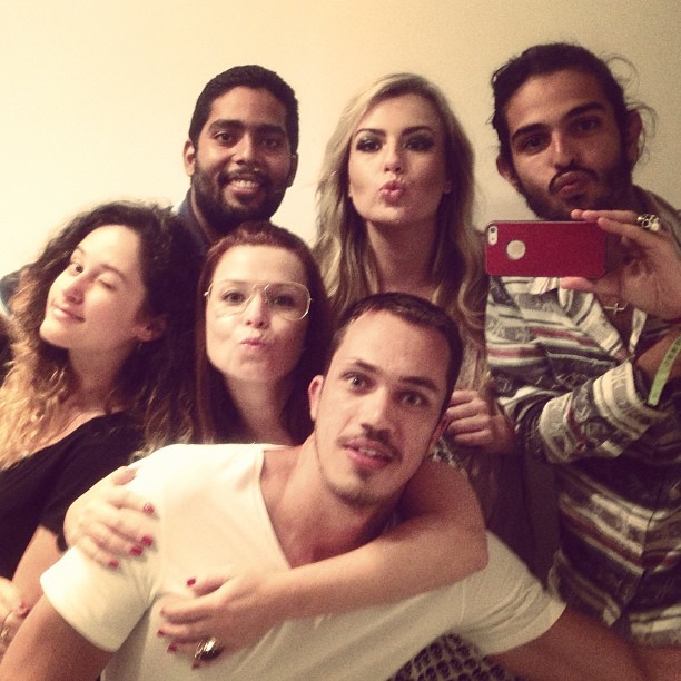 Ex-BBB Fernanda Keulla com amigos (Foto: Instagram/ Reprodução)