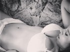 Mulher Melão posta foto de lingerie e diz: 'Boa noite'