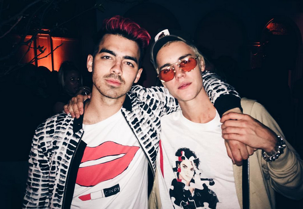 Joe Jonas e Justin Bieber (Foto: Reprodução/Instagram)