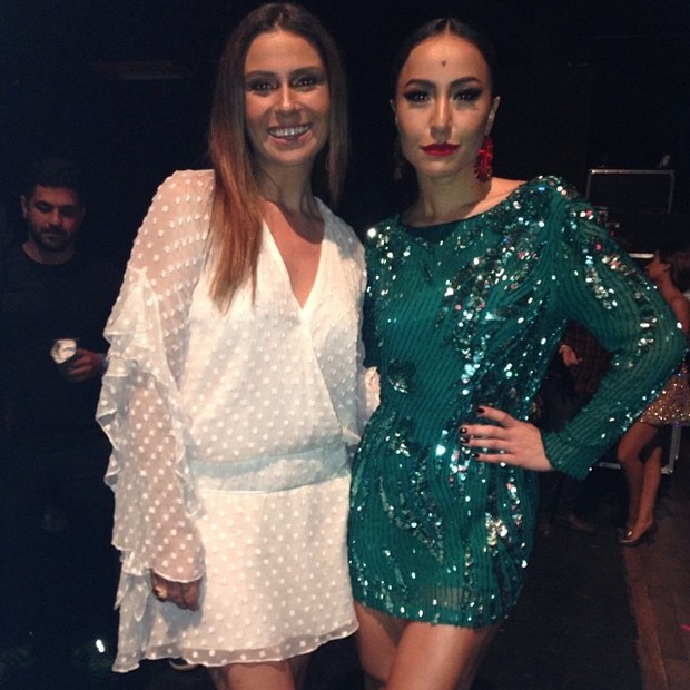 Giovanna Antonelli e Sabrina Sato em prêmio em São Paulo (Foto: Instagram/ Reprodução)