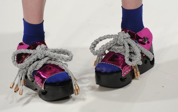 Marca Minnan Hui apresenta coleção na semana de moda de Londres (Foto: Getty Image)