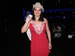 Jaqueline Garcia no show de Paula Fernandes em São Paulo (Foto: Iwi Onodera/EGO)